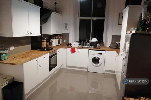 Marchmont St, Edinburgh, EH9