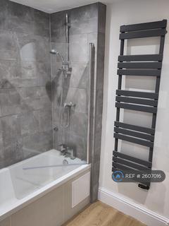 2 bedroom terraced house to rent, Henwood Road, Manchester, M20