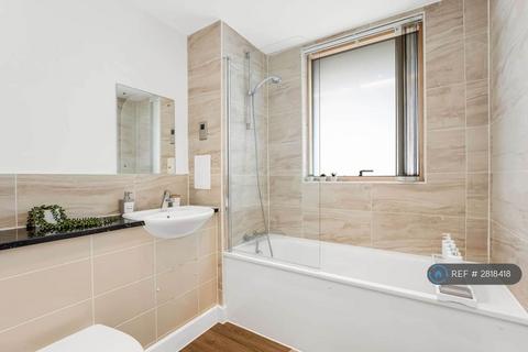 1 bedroom flat to rent, Swanton Court, London, SE13