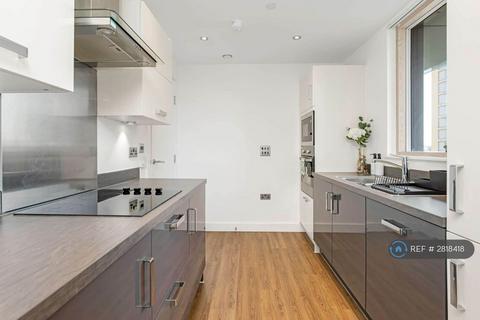 1 bedroom flat to rent, Swanton Court, London, SE13