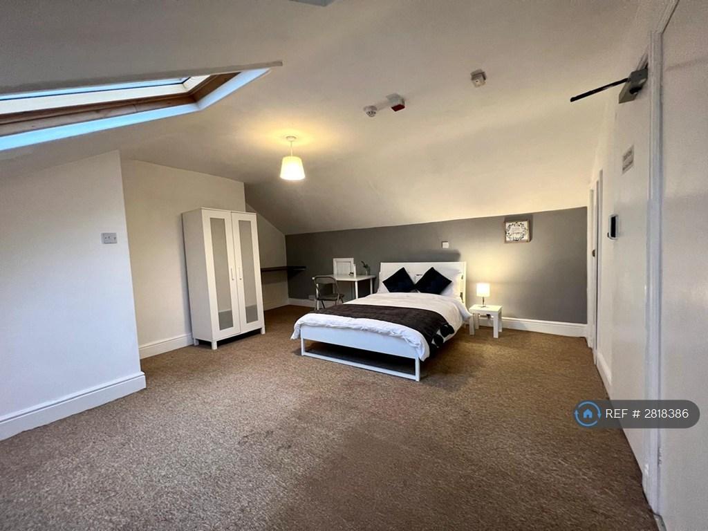 Room 8