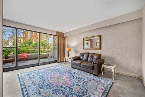 2 bedroom flat for sale, Archery Steps, St Georges Fields, London