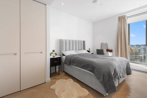 2 bedroom house to rent, Dawson House, 11 Circus Road West, London