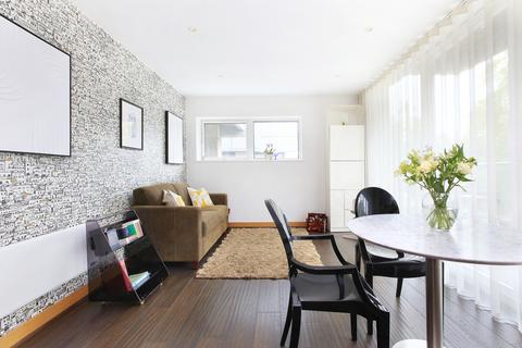 undefined, Oswald Building, 374 Queenstown Road, Battersea, London