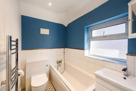 2 bedroom semi-detached house for sale, Baltic Road, Tonbridge
