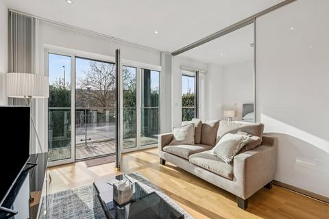 1 bedroom flat to rent, Spinnaker House, Juniper Drive, London
