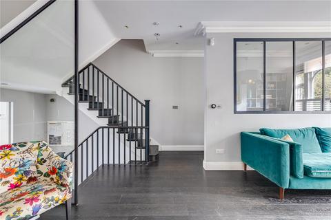 undefined, Peterborough Road, Fulham, London, SW6