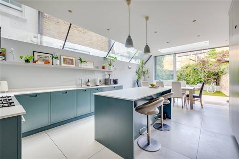 undefined, Peterborough Road, Fulham, London, SW6