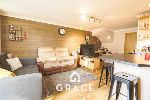 undefined, Cauldwell Avenue, Ipswich