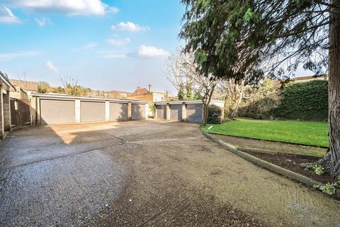 2 bedroom apartment for sale, Purley Park Road, Purley