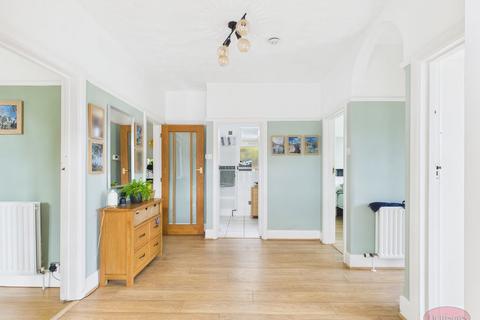 4 bedroom detached bungalow for sale, Hurn Way, Christchurch