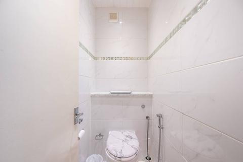 2 bedroom flat for sale, Hall Tower, Lisson Grove, London, W2