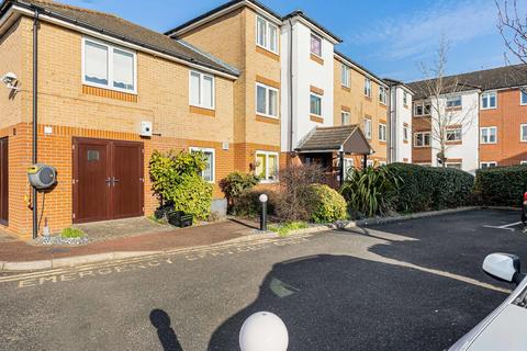 1 bedroom flat for sale, Oakleigh Close, Swanley