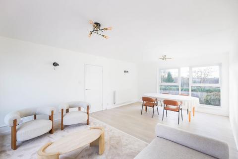 2 bedroom apartment for sale, Albany Mews, Montagu Avenue, Gosforth, Newcastle Upon Tyne