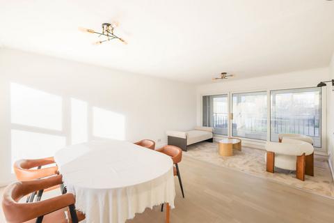 2 bedroom apartment for sale, Albany Mews, Montagu Avenue, Gosforth, Newcastle Upon Tyne