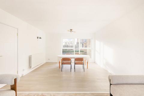 2 bedroom apartment for sale, Albany Mews, Montagu Avenue, Gosforth, Newcastle Upon Tyne