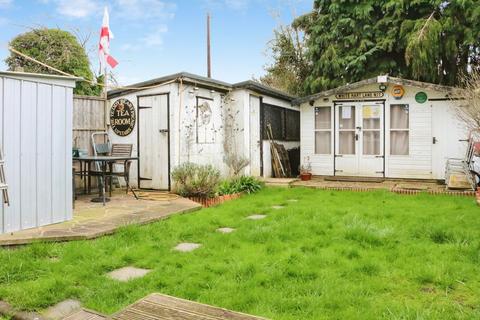 3 bedroom terraced house for sale, George Green Road, George Green
