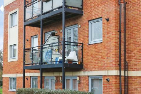 2 bedroom apartment for sale, Denton Way, Langley