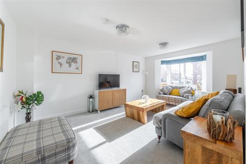 4 bedroom detached house for sale, Poppy Place, Great Park, NE13