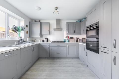 4 bedroom detached house for sale, Poppy Place, Great Park, NE13