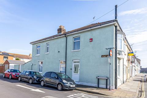 3 bedroom end of terrace house for sale, St. Georges Road, Southsea