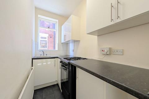 1 bedroom apartment to rent, To Let - Weld Road, Birkdale - One Bedroom Ground Floor Apt