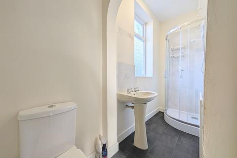 1 bedroom apartment to rent, To Let - Weld Road, Birkdale - One Bedroom Ground Floor Apt