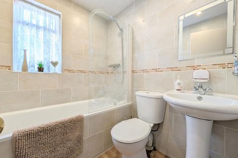 2 bedroom property to rent, Golf Open 2026 - Richmond Road, Birkdale - Sleeps 4