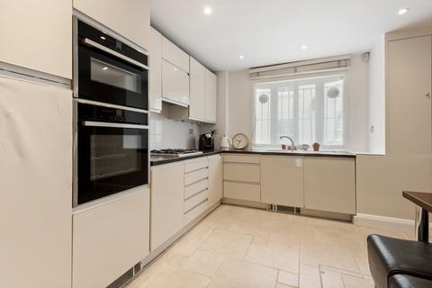 3 bedroom terraced house to rent, Clareville Street, South Kensington, London
