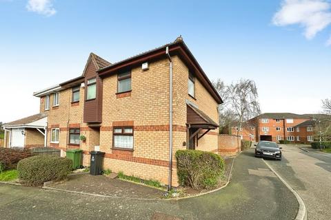 Stanier Close, Walsall, WS4 1EX