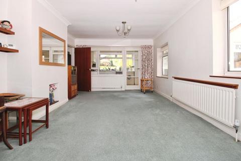 undefined, Lawson Close, Aldridge, Walsall, WS9 0RX
