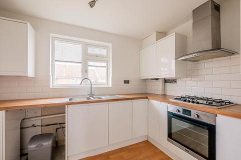 1 bedroom flat for sale, Bardfield Way, Rayleigh SS6