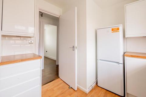 1 bedroom flat for sale, Bardfield Way, Rayleigh SS6