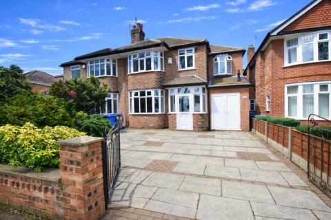 4 bedroom semi-detached house for sale, Lostock Road, Davyhulme, M41