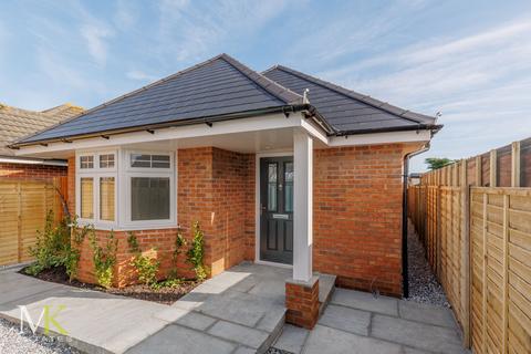 2 bedroom detached bungalow for sale, Malvern Road, Bournemouth BH9