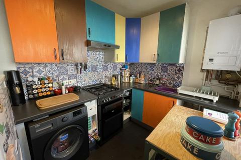 2 bedroom ground floor flat for sale, Second Avenue, Newcastle Upon Tyne NE6