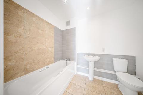2 bedroom apartment to rent, Poplar Walk, Croydon