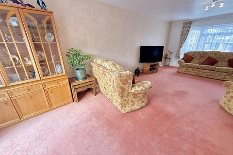 undefined, Brierley Close, Dunstable