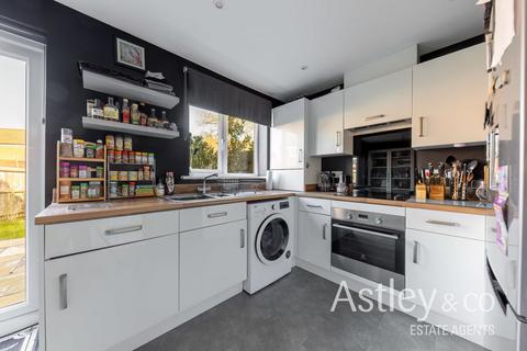 3 bedroom semi-detached house for sale, Avocet Rise, Sprowston, Norwich, NR7