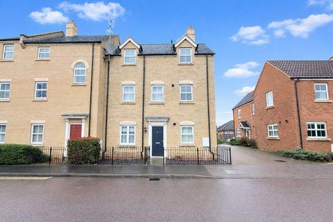 undefined, Christie Drive, Hinchingbrooke Park