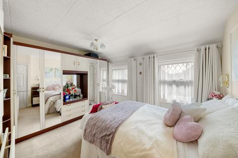 3 bedroom terraced house for sale, Roxeth Grove, Harrow