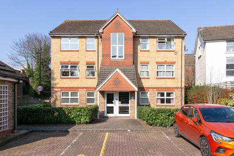 2 bedroom apartment to rent, Muggeridge Close, South Croydon