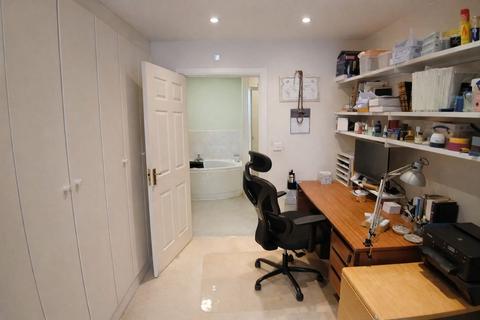 5 bedroom townhouse for sale, Oakwood Road, Off Anstey Lane/Blackbird Road