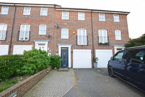 3 bedroom townhouse for sale, Toad Hall Crescent, Chattenden, Rochester