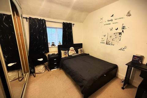 3 bedroom terraced house for sale, The Chase, Watford, WD18