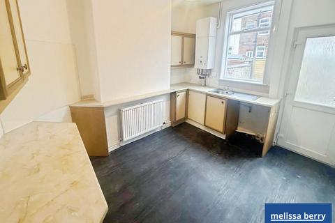2 bedroom terraced house for sale, Princess Road, Manchester M25