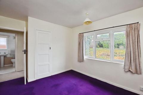 3 bedroom end of terrace house for sale, Juniper Drive, Salisbury                 *WATCH THE VIDEO TOUR*