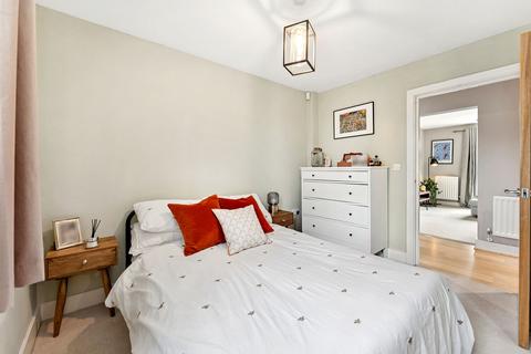 2 bedroom apartment for sale, Embercourt Road, KT7