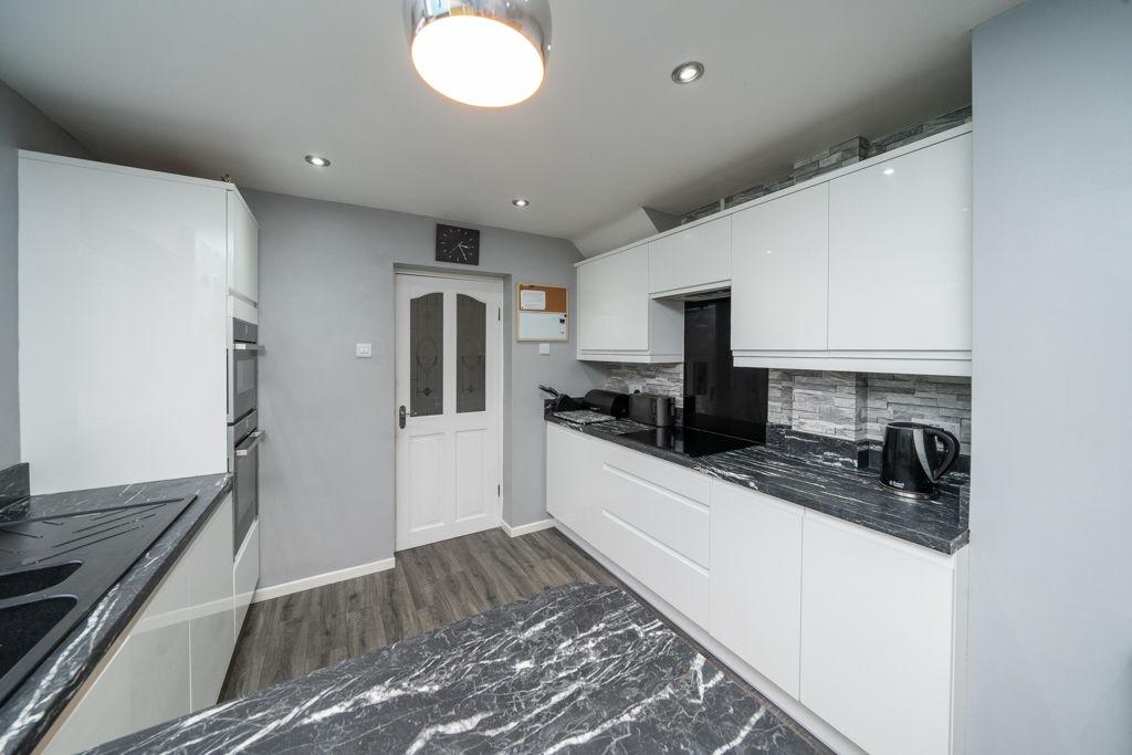 Dining kitchen
