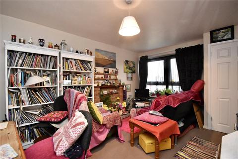 undefined, Richmond Avenue, Royton, Oldham, Greater Manchester, OL2